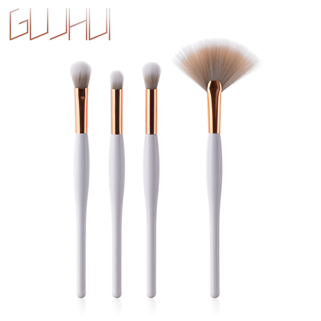Juego de 8 Brochas de Maquillaje con Mango Negro y Tubos Plateados